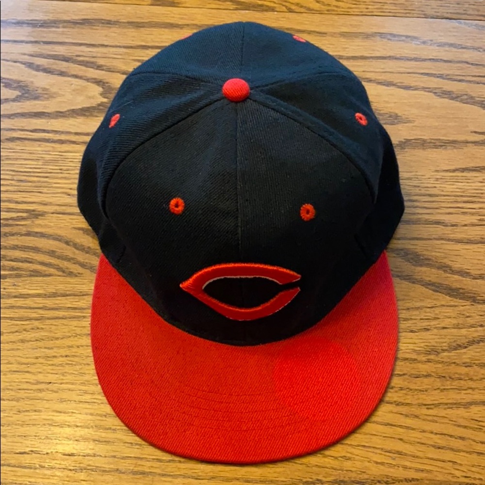 Cincinnati Reds Flatbill Hat - 7 1/2 (58cm)